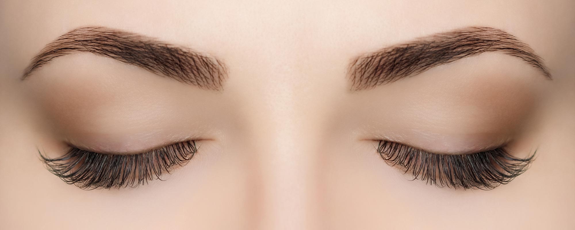 Apprentissage technique esthétique Brow Room Academy